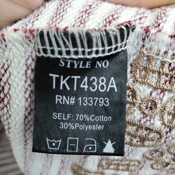 POL Womens Embroidered Lace Up Sleeve Scoop Neck Sweater Size M Burgundy & Cream - Picture 12 of 16